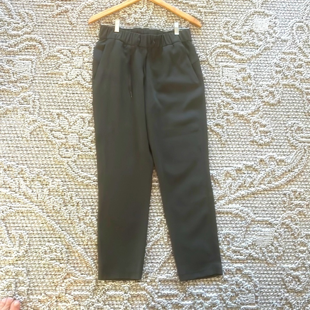 Lululemon Army Green Pants Size 6